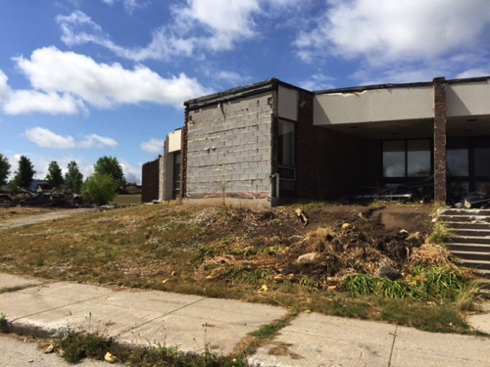 Brant being torn down

July 2016